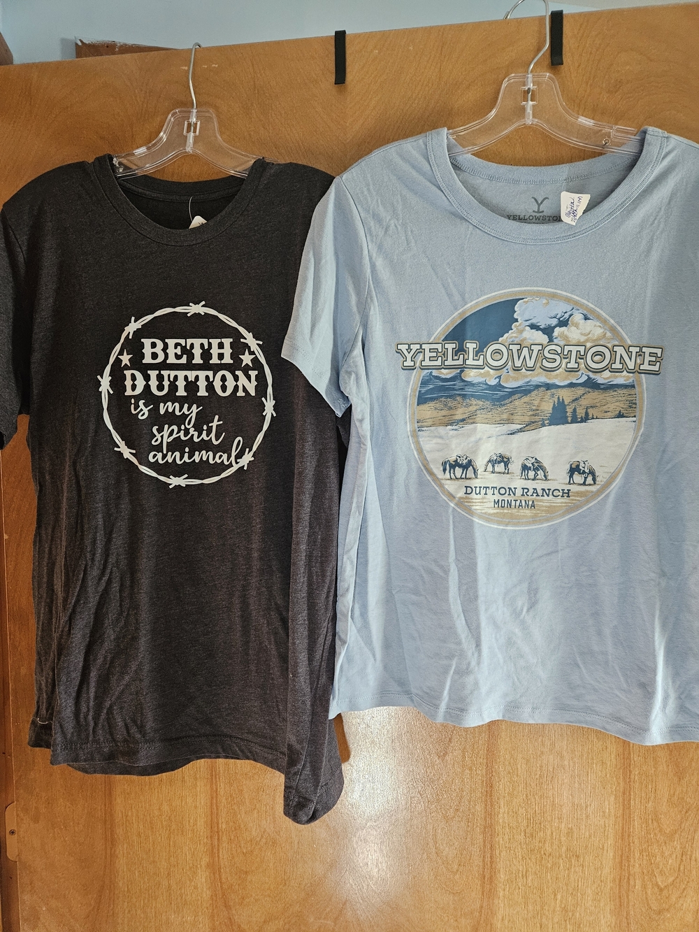 2 Dutton Ranch Short Sleeve Tee - Yellowstone